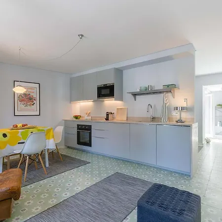 Apartamento S. Pedro 27 *